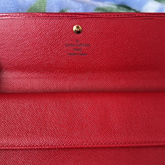 LOUIS VUITTON ❤️EPI Red Tri-fold Leather NEW/Unused Flawless Authentic Vintage - Picture 5 of 16